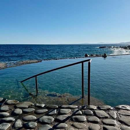 Luxury Family 2Br - Prime Location, Walk To Beach & Shopping, Sunny Balcony - Totolulu Cannes Hoche Εξωτερικό φωτογραφία