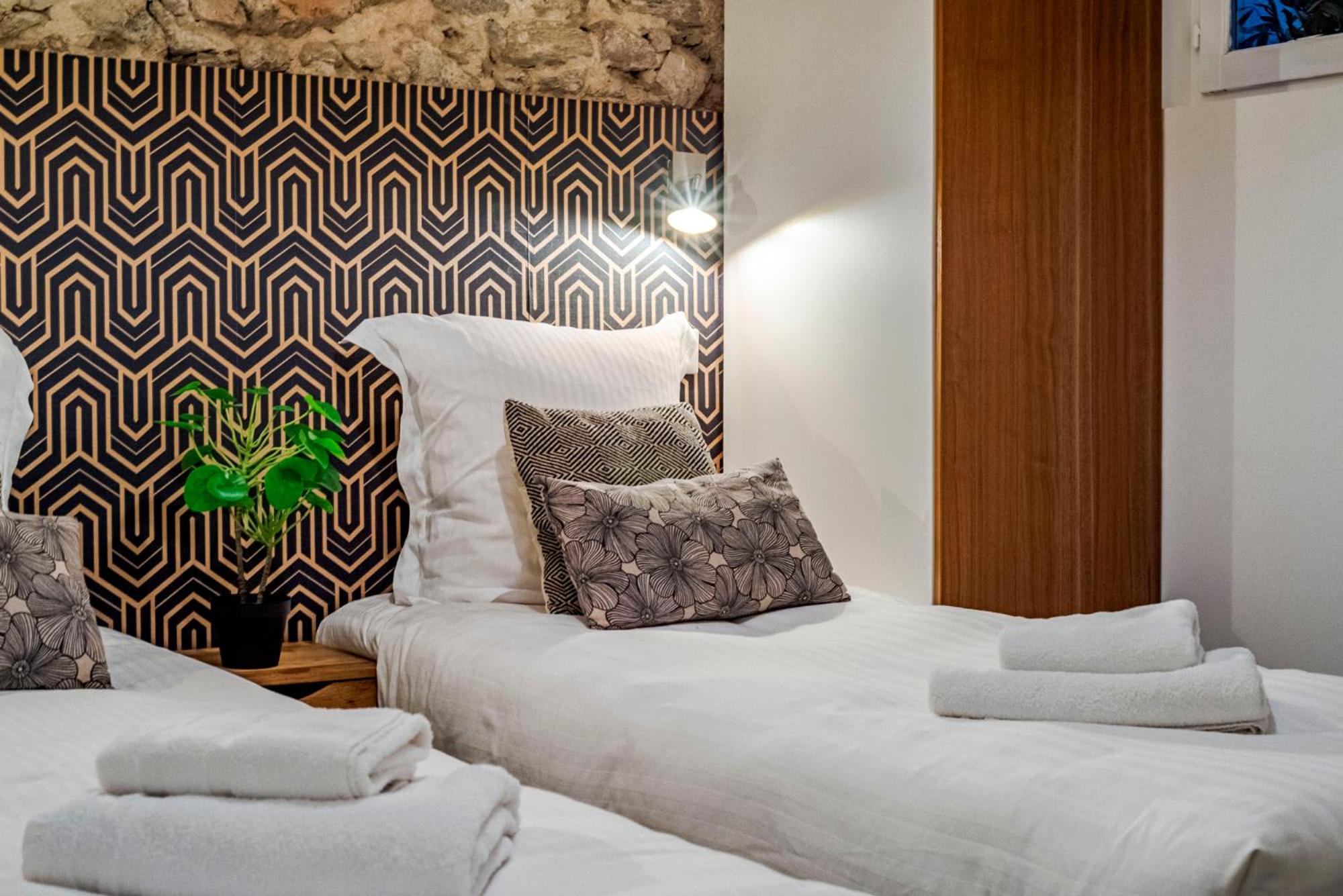 Luxury Family 2Br - Prime Location, Walk To Beach & Shopping, Sunny Balcony - Totolulu Cannes Hoche Εξωτερικό φωτογραφία